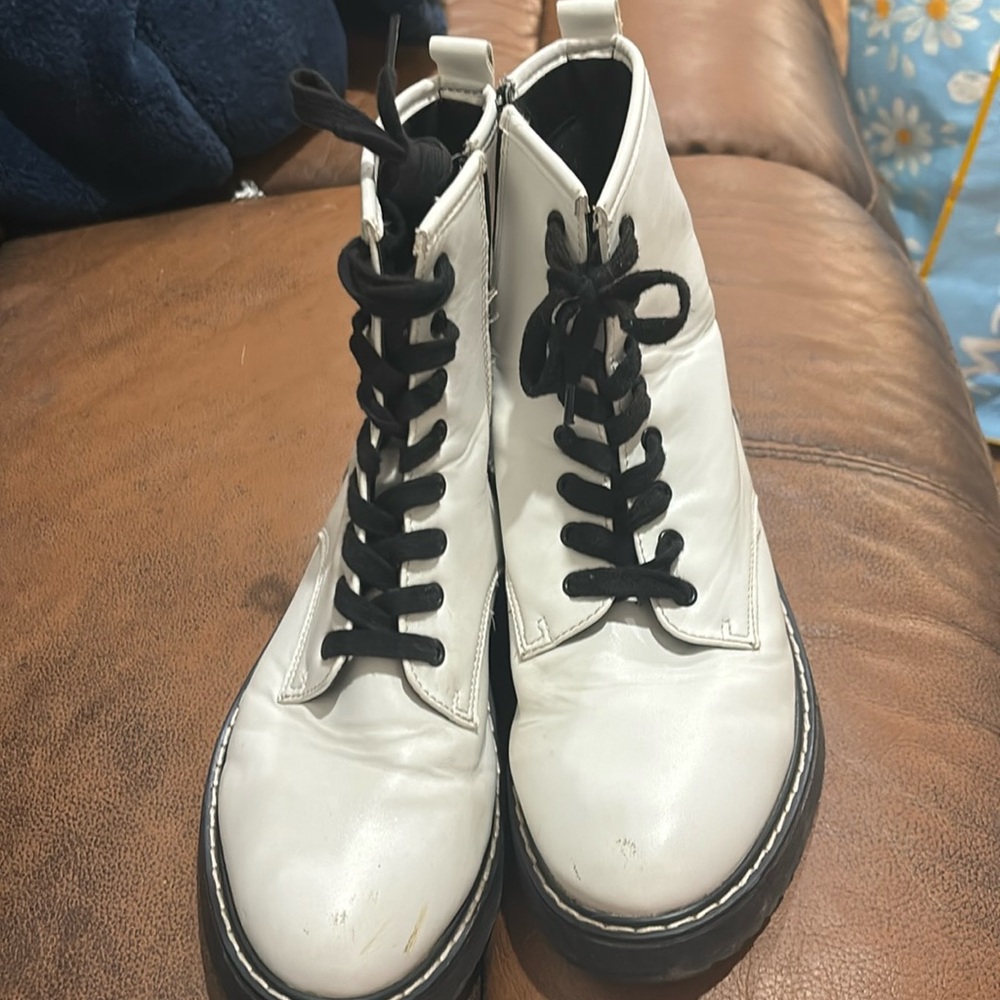Madden girl white combat boots size 9